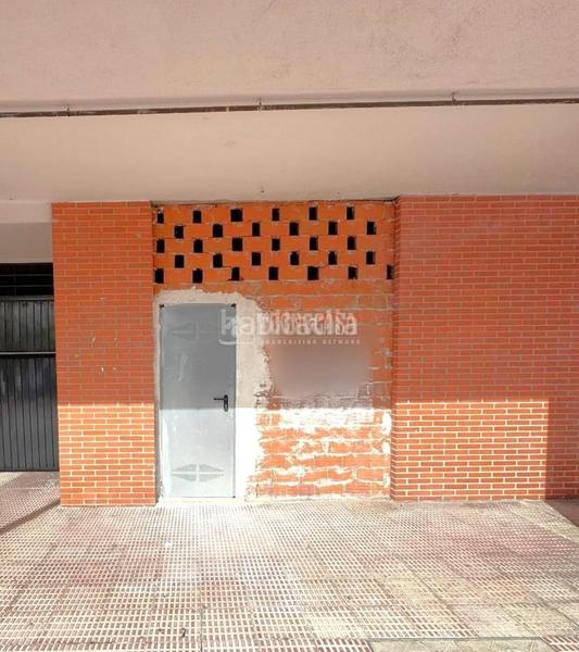 Foto 5662e8f9-29c4-41ac-83fb-23da819b4a83. Geschäftsraum in Reyes Parla