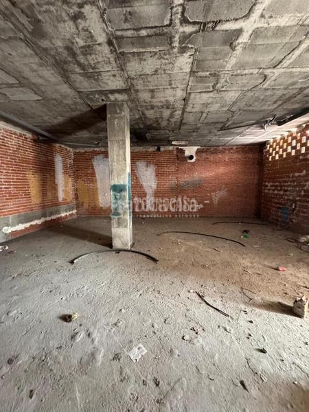 Foto 930b4e5b-ada5-4180-b09c-262ac6056407. Geschäftsraum in Reyes Parla