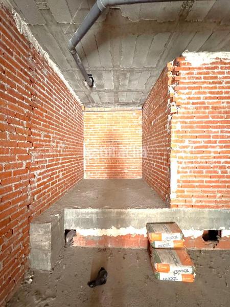 Foto d8736c95-ae68-49a3-ba5d-2582d0b4a085. Geschäftsraum in Reyes Parla