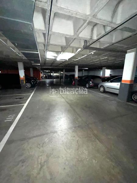 Foto 2b4b4240-ab2a-46b2-b766-01e95cffc01f. Posto auto in Calle Pinto-San Roque Parla