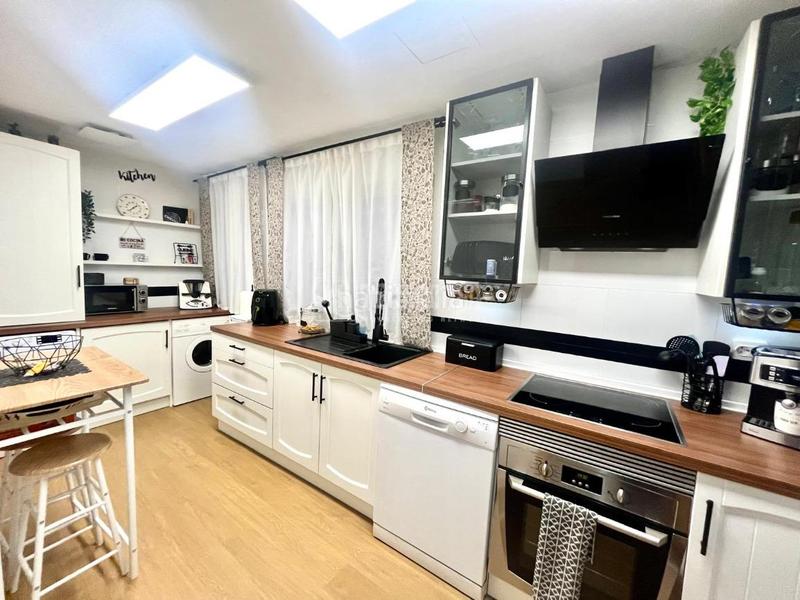 Foto 078d407a-99d4-4739-9fc4-ac5c8a7b6f81. Pis amb aparcament a Laguna Park Parla