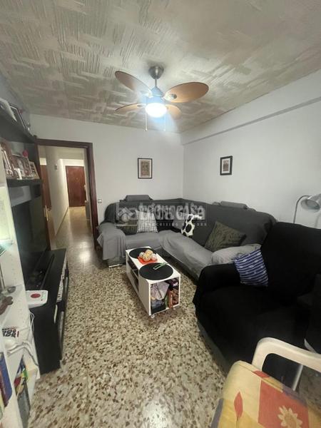 Foto fb6355f5-a947-4e8f-944a-6cb3004d6ec4. Pis amb calefacció a Calle Pinto-San Roque Parla