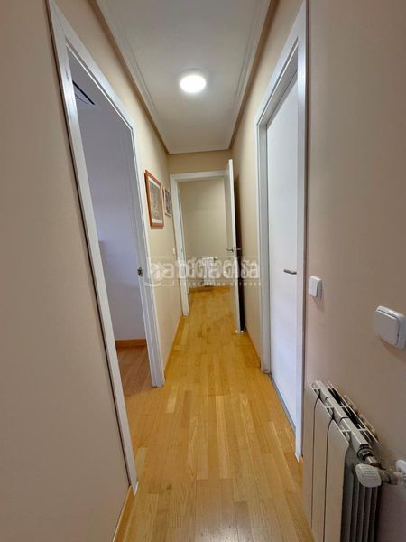 Foto 4b4143cb-6701-4d25-8967-767886579190. Piso  en venta en Centro Parla