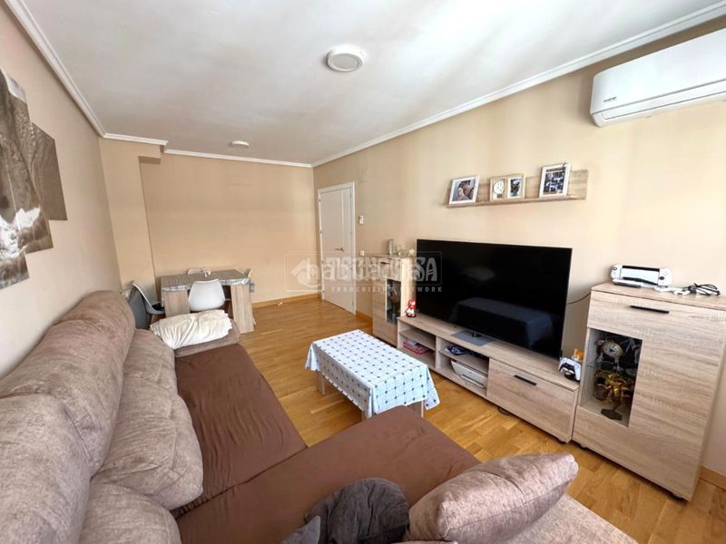 Foto 941e8f17-9002-48c5-a064-6186a0494f28. Piso  en venta en Centro Parla