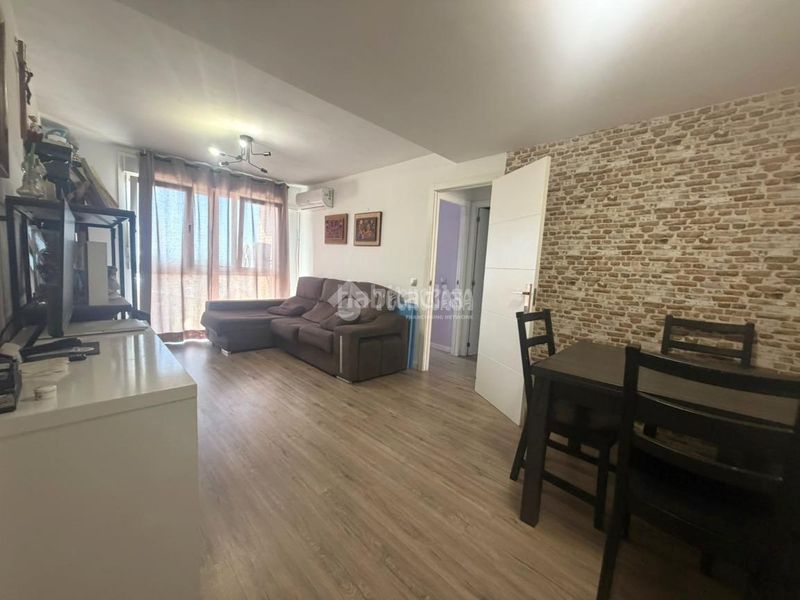 Foto 7c2c559f-5b32-4f23-9af5-933791efdd96. Piso  en venta en Las Américas Parla