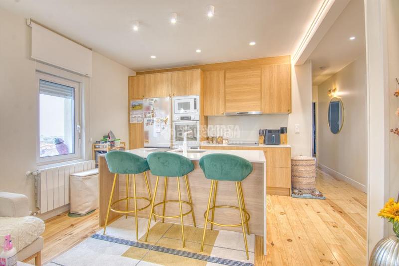 Foto 0ef569af-4cfa-404e-acda-8538ecea0bd9. Pis a Los Castros Santander