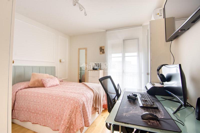 Foto aee569cb-55fa-48ba-8296-5977cfc3c5c4. Pis a Los Castros Santander