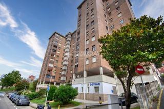 Pis a Los Castros. Piso en venta en santander