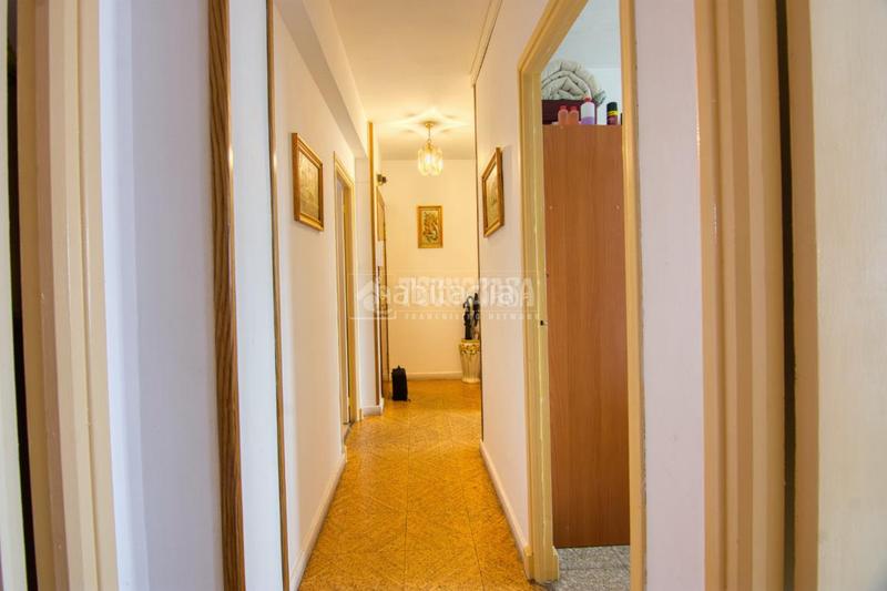Foto 08433f01-248d-41f9-abc7-67d50c942066. Piso  en venta en Los Castros Santander