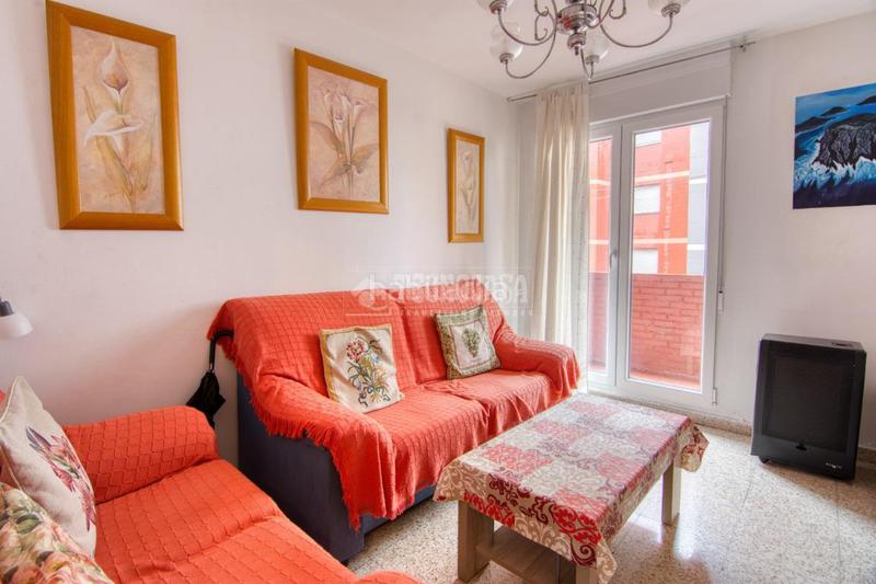 Foto 47bfc66b-6714-425a-99dc-4e147539fa56. Piso  en venta en Los Castros Santander