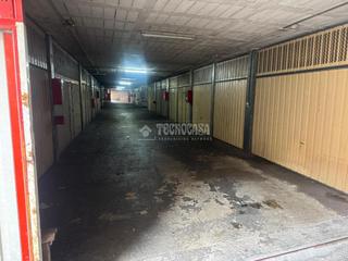 Parking voiture à Los Castros. Boxplaza de garaje en venta en santander