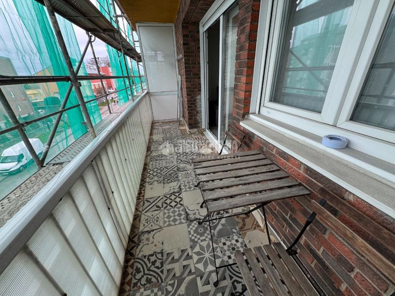 Foto 04e9cf13-14ff-459e-8671-483c06e85368. Lloguer pis amb calefacció a Los Castros Santander