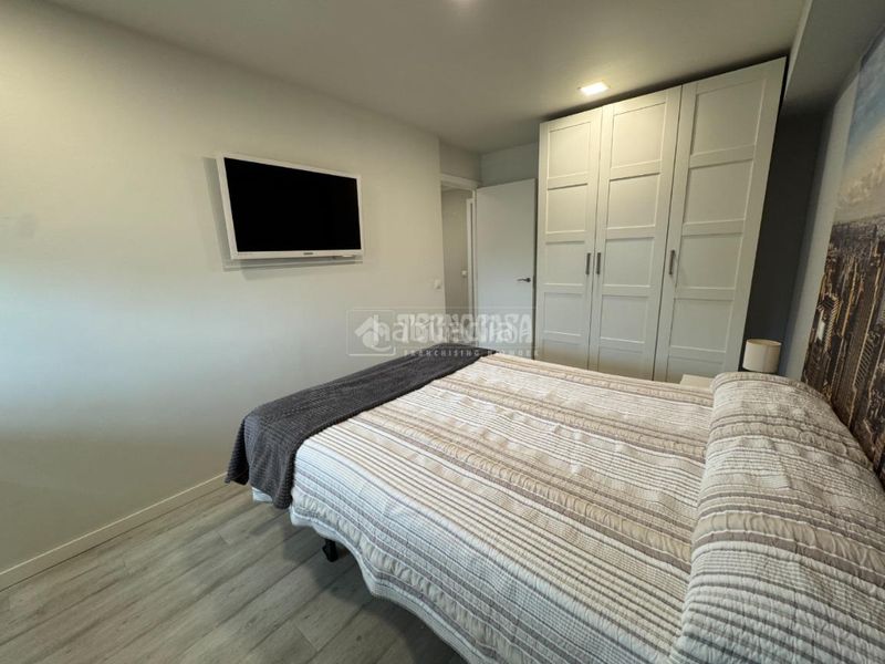 Foto 3b853f3c-649e-441f-b0ab-484c65dfa4d0. Lloguer pis amb calefacció a Los Castros Santander