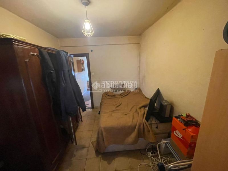 Foto 559ae32d-0d68-46b3-967d-b3bc55d51587. Piso  en venta en Los Castros Santander