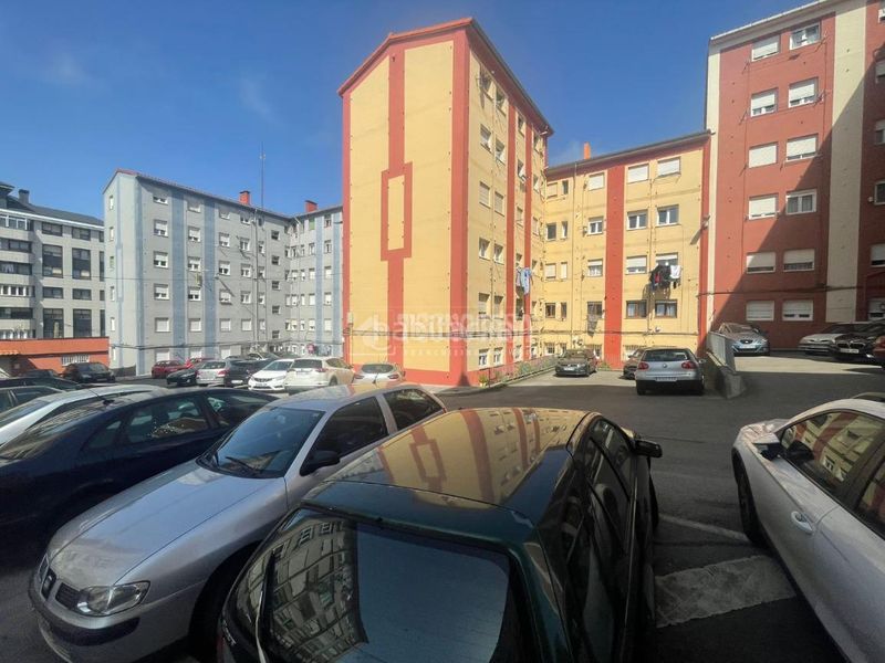 Foto eb103916-2942-453d-9dc6-0d3342bf300c. Piso  en venta en Los Castros Santander