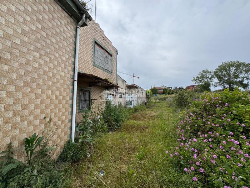 Foto bed7b083-6aa9-4045-acf3-cb588090c827. Casa amb aparcament a Monte Santander