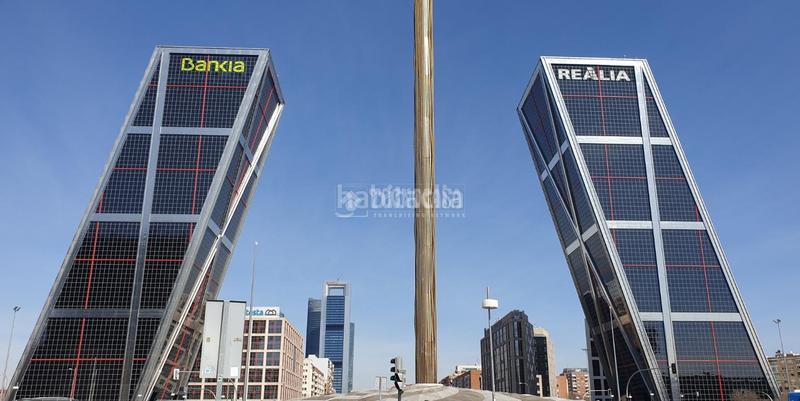 Foto 8c52a34e-e068-4c36-96d9-3c4b5026c3b9. Appartement avec chauffage dans Valdeacederas Madrid