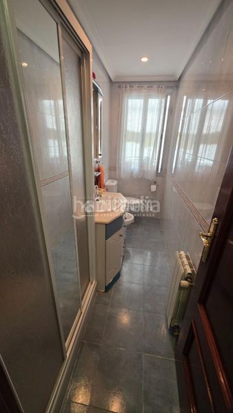 Foto 3f5fbb46-94bc-414f-b292-b3c02b9cdc28. Piso  en venta en Valdeacederas Madrid