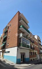 Local Comercial en Valdeacederas. Local comercial en venta en madrid