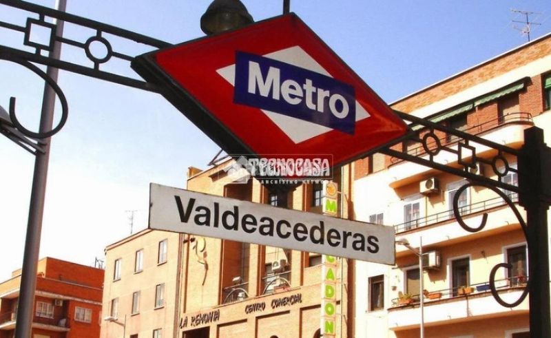 Foto b0d34c94-fef9-4972-ad05-2f6a23092bc0. Lloguer pis amb calefacció piscina a Valdeacederas Madrid