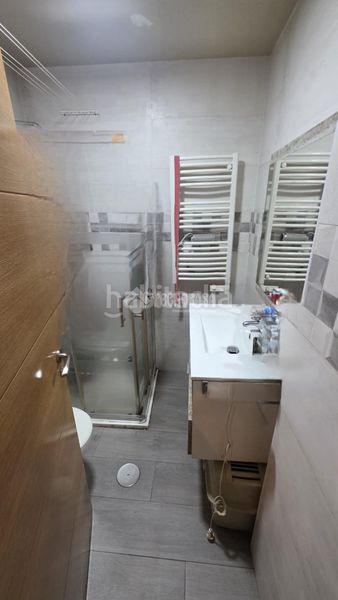 Foto a342ac82-1dea-4fbd-8797-bed459c071f8. Casa amb calefacció a Valdeacederas Madrid