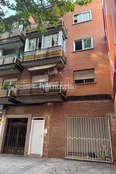 Foto a9f0b0c8-6fe8-4fd0-a7f9-3fd2f57713bc. Pis amb calefacció a Valdeacederas Madrid
