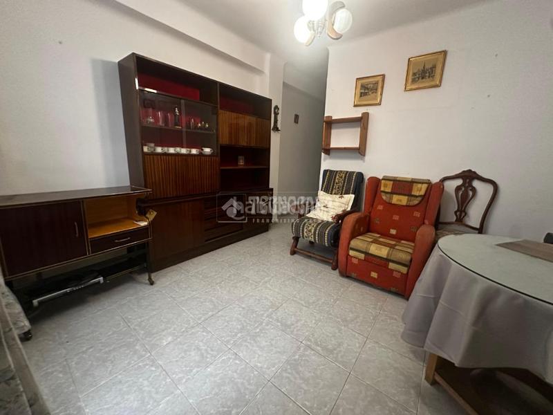 Foto 438408f0-4ad1-40fb-8a0f-31569fa457f3. Piso  en venta en Suárez Málaga