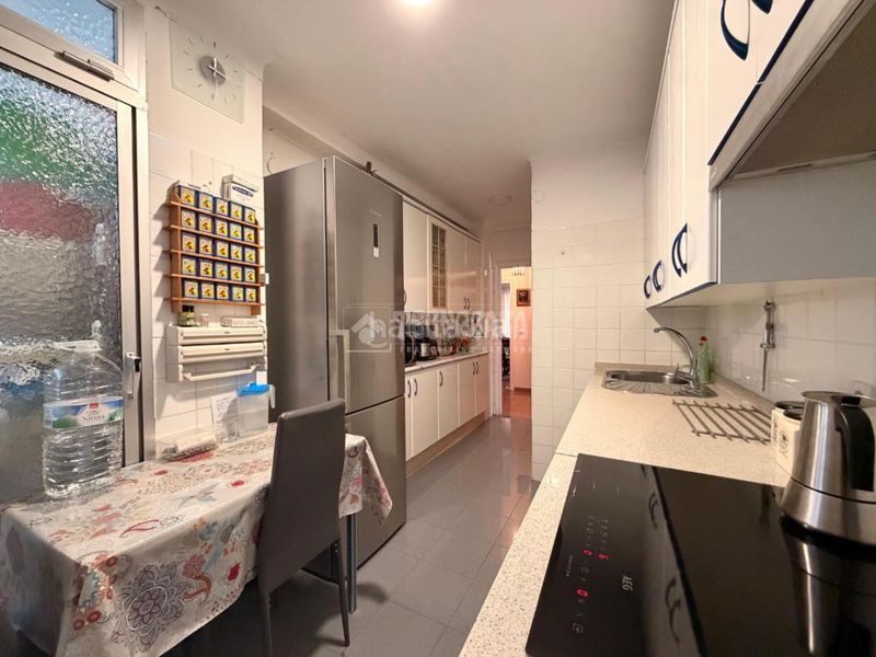 Foto 95db46b1-b10c-4a82-a7c3-818f799259cb. Pis amb aparcament a Los Castillejos - La Trinidad Málaga