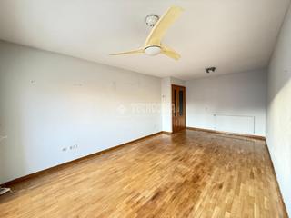 Pis a Estación-Centro. Piso en venta en tres cantos