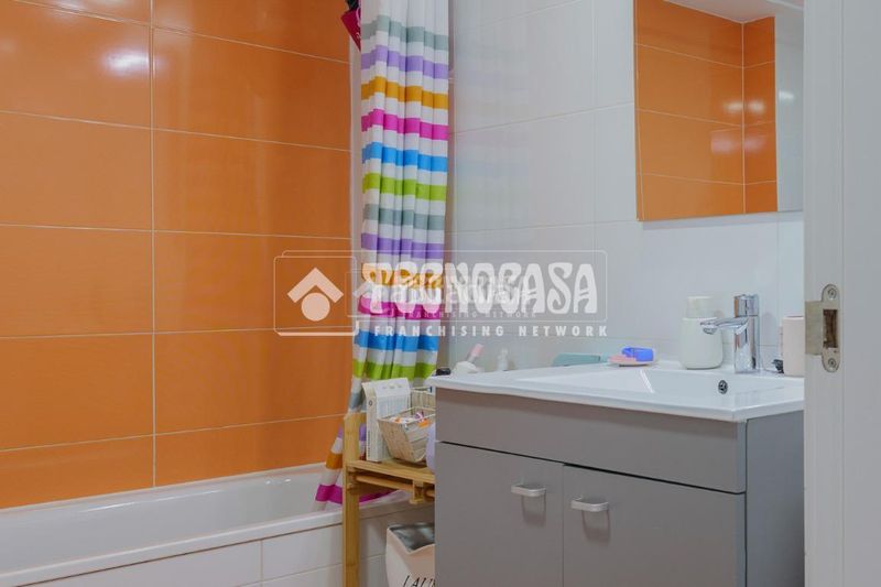 Foto ebb1f87f-ff82-436b-b7f1-dbe58e20b711. Pis a primera fase-nuevo Tres Cantos Tres Cantos