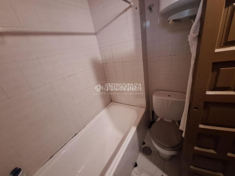 Foto 708ebca6-e9ca-4b29-b495-5e7964caa0d2. Estudi a Las Brisas Marbella