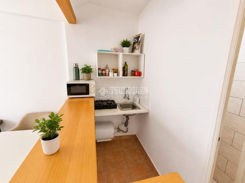 Foto 266a29c1-9935-480d-8294-2a9c02549555. Estudi a Las Brisas Marbella
