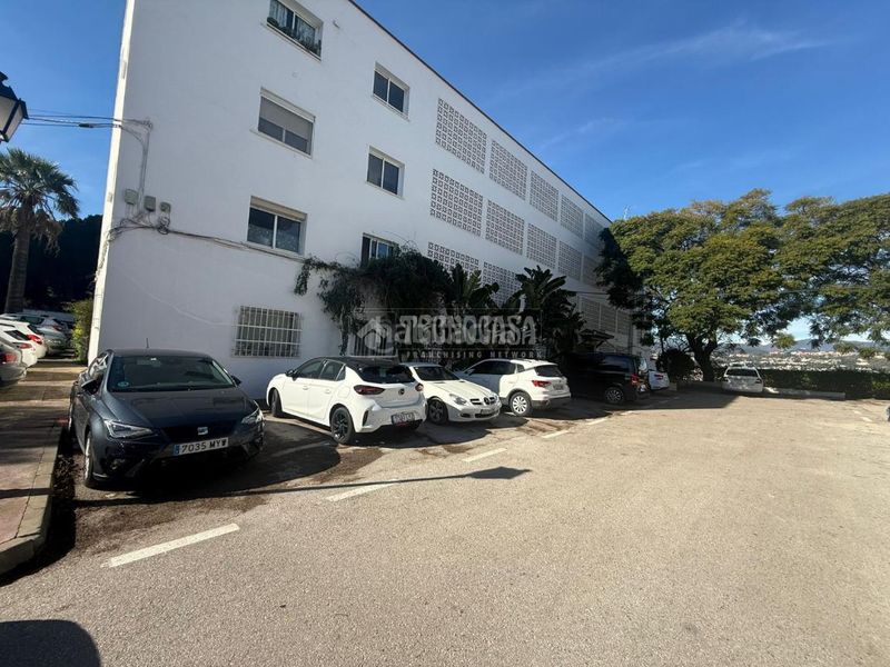 Foto 4639b264-352e-4d59-9b56-203bb927601c. Estudi a Las Brisas Marbella