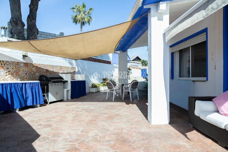 Foto 10c2350e-194a-4199-af1d-c8db19c3aee5. Casa  en venta en Bello Horizonte - Lindasol Marbella