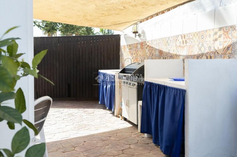 Foto b68b5070-a302-4311-b918-fc1fb42fa78b. Casa  en venta en Bello Horizonte - Lindasol Marbella