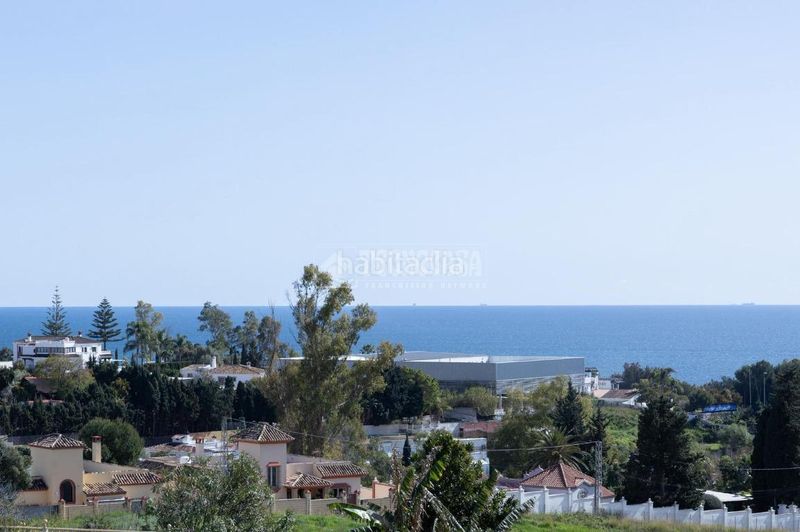 Foto c00e86c0-6d48-45d5-8e9b-b60558bb5f6c. Casa  en venta en Bello Horizonte - Lindasol Marbella