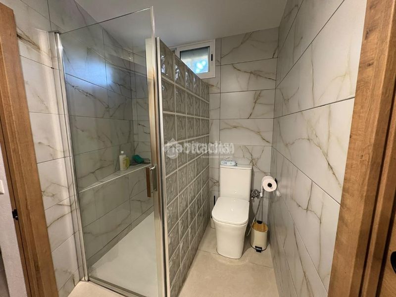 Foto 5c2e56b8-0888-4298-aa18-605a3348ce23. Maison jumelée dans Torrecilla - La Cañada Marbella