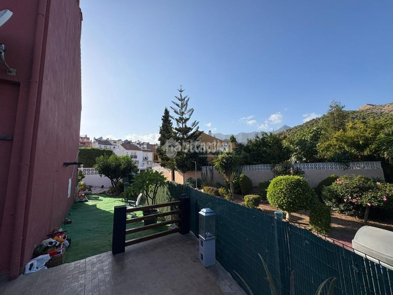 Foto 89bd8671-7e36-432a-a5be-2c36ddf718d6. Maison jumelée dans Torrecilla - La Cañada Marbella