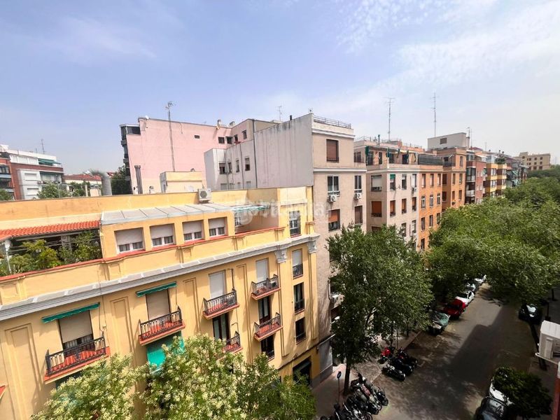 Foto 06850feb-76ef-495d-a1da-5de8540718bd. Piso  en venta en Palos de Moguer Madrid