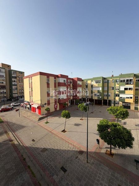 Foto b5014375-7656-4844-8edc-1fc3de33e81e. Piso  en venta en El Arenal - La Pólvora Dos Hermanas