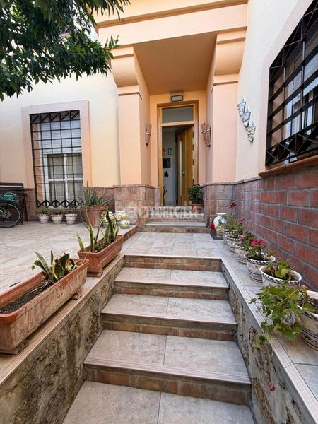 Foto cb991c12-03b6-4ab5-b7eb-917f9fa61dcc. Casa amb aparcament piscina a Olivar de Quintos Montequinto