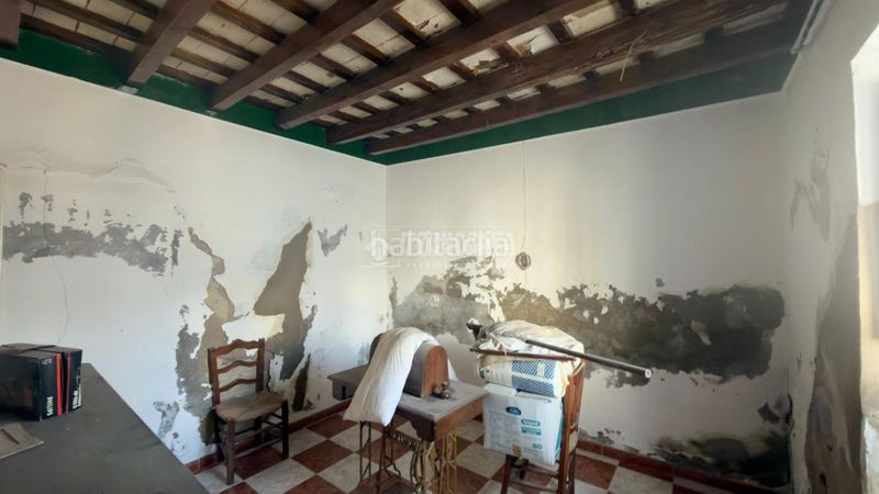 Foto c4806056-84f1-43ae-9641-3349adee0219. Casa a Lantejuela (La)