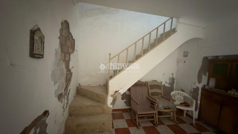 Foto ee88f0e3-d258-474b-bebe-a96244140003. Casa a Lantejuela (La)