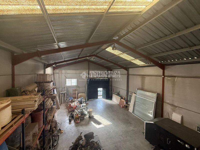 Foto 46fe6a93-f3e1-4297-9d67-2ab585a1fb9d. Local comercial a Arahal