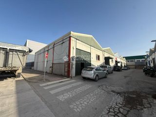 Geschäftsraum  Toneleros 4(a) pl:00 pt:01. Nave en venta en arahal