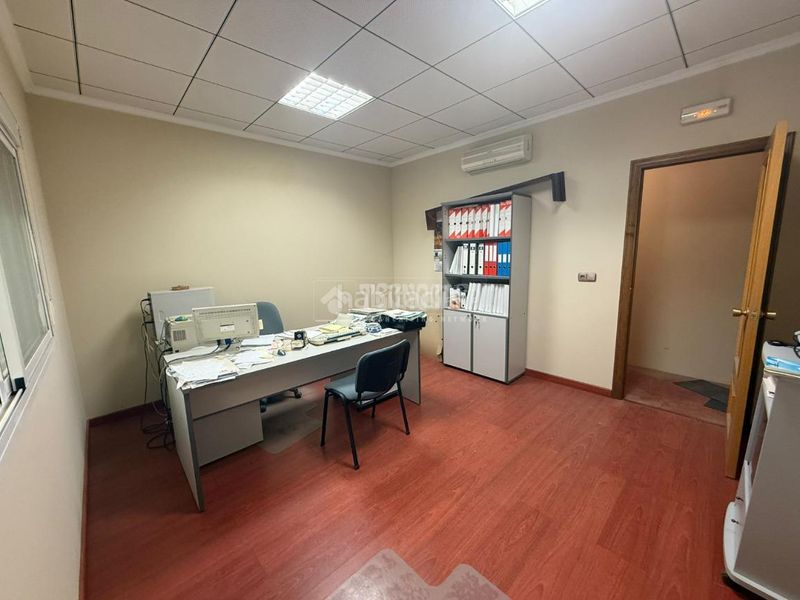 Foto a55c5a15-8dd9-44bf-9e6a-e3ebef13dc62. Local comercial a Arahal