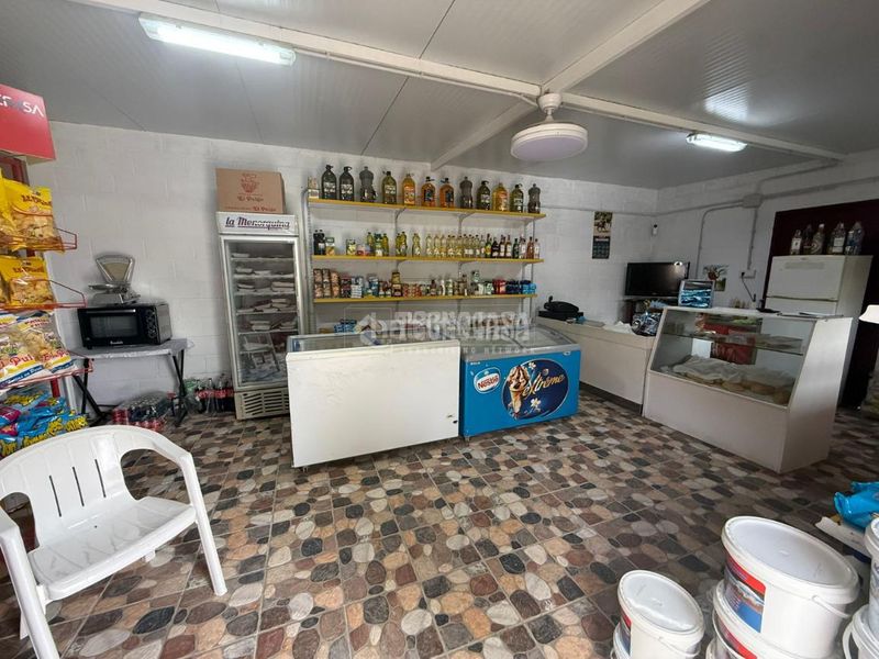 Foto 91153002-bff7-4be8-92cc-9cf38f809fa7. Masia amb calefacció a Arahal