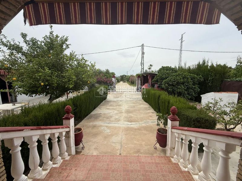 Foto c8cec337-e710-44f6-87a8-1d4124e5eaa3. Masia amb calefacció a Arahal