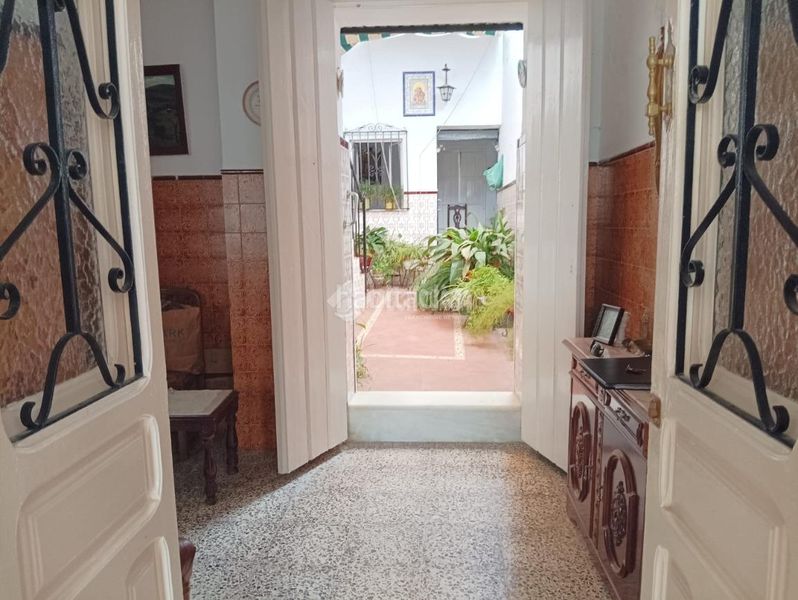 Foto 5415d2a3-be46-4264-ab48-49ff4afb000e. Casa  en venta en Arahal