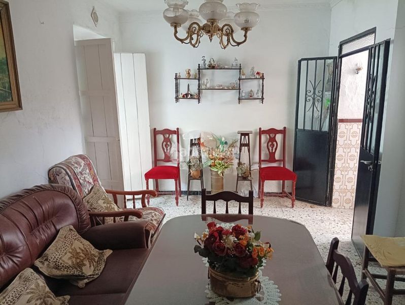 Foto af206cd5-3608-4794-9ee6-5aec61b51ab5. Casa  en venta en Arahal